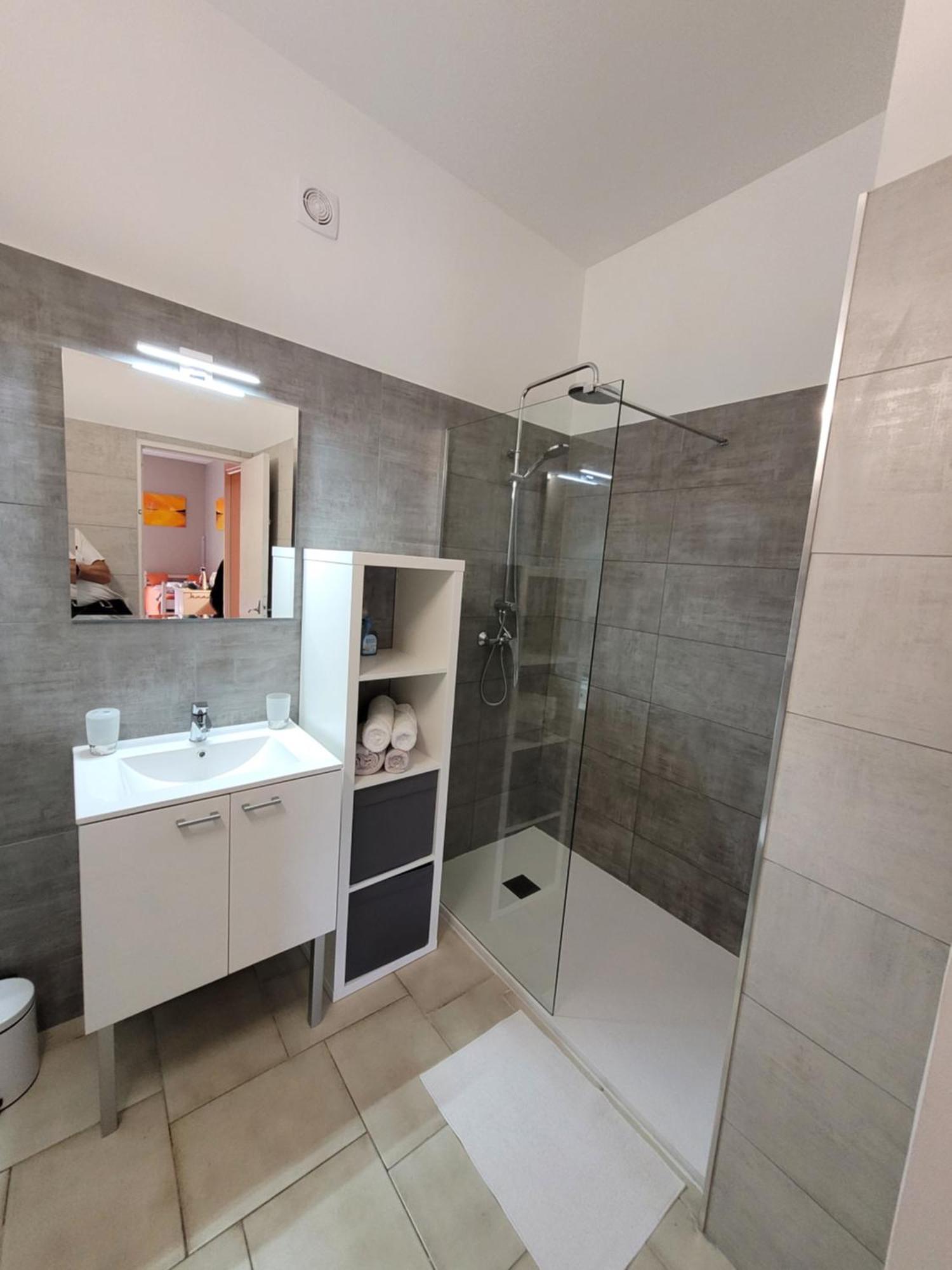 Appartements Dans Villa En Rez De Jardin Hyères Zewnętrze zdjęcie