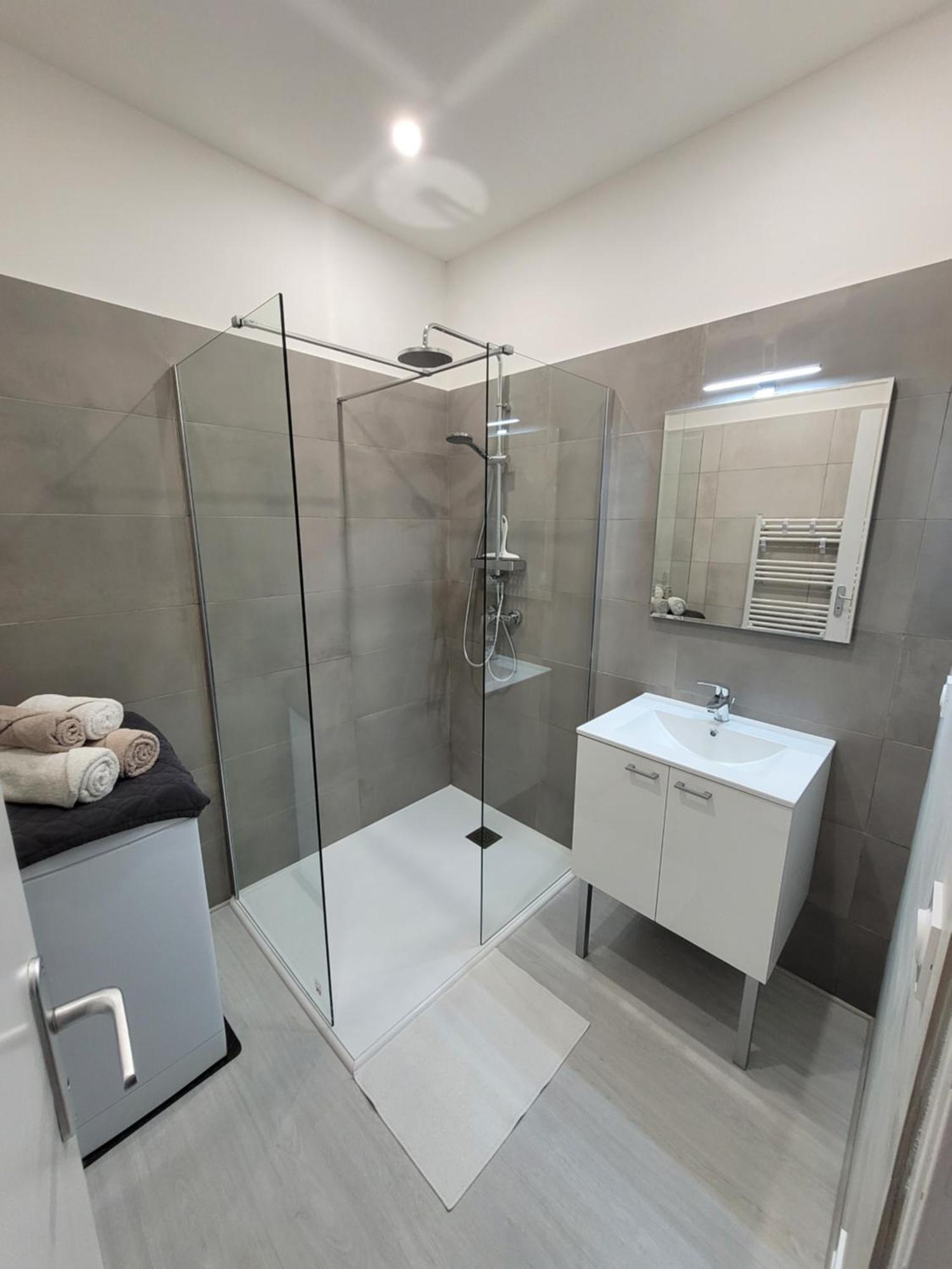 Appartements Dans Villa En Rez De Jardin Hyères Zewnętrze zdjęcie