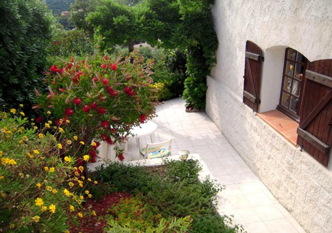 Appartements Dans Villa En Rez De Jardin Hyères Zewnętrze zdjęcie
